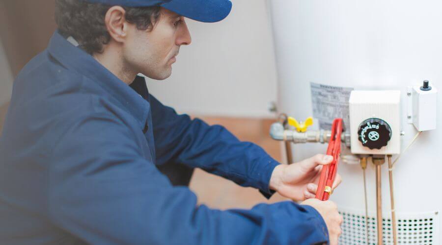 Professional Water heater repair in Quitman, AR